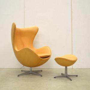 Natural Cognac Jacobsen Egg Chair & Ottoman Interior Aksel Aachen