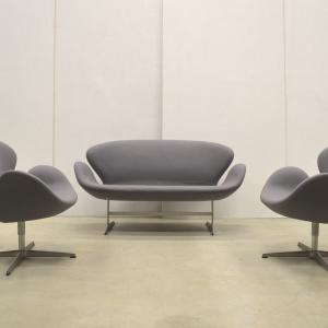 Arne Jacobsen Swan Chair Sofa Interior Aksel Aachen