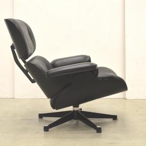 Vitra Eames Lounge Chair Black Edition Interior Aksel Aachen