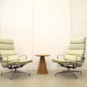 Herman Miller EA222 Lounge Chair Eames Interior Aksel Aachen Paris London Design