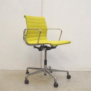Vitra EA117 Alu Chair Bürostuhl Hopsak Yellow Interior Aksel Design Classics Einkauf Sell Auflösung München Stuttgart Aachen NY