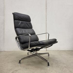 Herman Miller Vitra EA222 Lounge Chair Eames Soft Pad Interior Aksel Aachen Design Klassiker Buy Sell Paris Bruxelles München Aachen