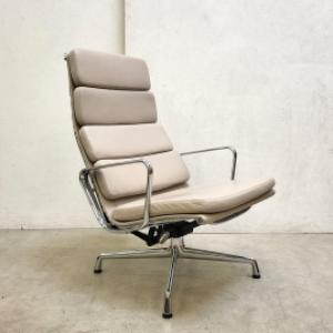 Vitra EA222 Soft Pad Lounge Sessel Chair Eames Interior Aksel Aachen Design Classics Klassiker Ankauf München Paris NY Bruxelles