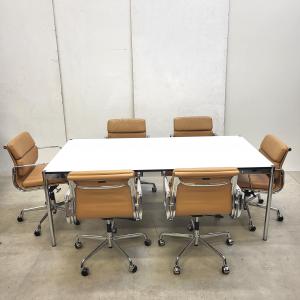 USM Haller Tisch Konferenztisch Büro Weiß Interior Aksel Design Klassiker Aachen Ankauf Buy Paris Bruxelles NY Amsterdam