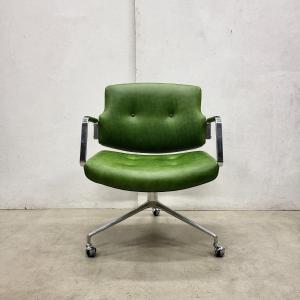 FK84 office chair Kastholm Fabricius Kill International Vintage Grün Interior Aksel Aachen Design Classics Klassiker Ankauf NY Brussels Toronto London