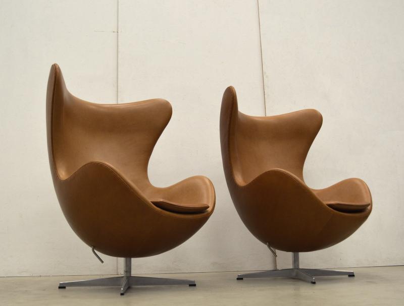 Fritz Hansen Egg Chair Arne Jacobsen Cognac Leather Interior Aksel Worldwide Delivery London Paris
